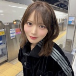『[ニアジョイ] 江角怜音、（ベージュに）髪の毛染めました』の画像