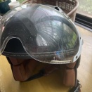 ヘルメット・シェードの傷を修復