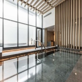 富良野の四季に抱かれ、自分を解放する。「NOZO HOTEL」で味わうソロステイの悦び。