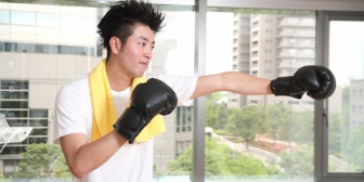 元彼にケンダコという拳の骨の部分にできるタコがあった。細身で虫も殺さないような顔や性格なのに…切れたらどうなるんだろう…