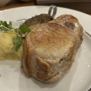 銀座ライオン ビアホールライオン 相鉄店（横浜・南幸）の「かながわ夢ポークの１ポンドステーキ」