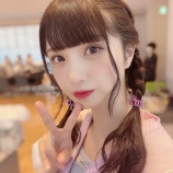 『[ノイミー] 菅波美玲「とても遅くなってしまいましたが...！ フォロワーさん4万人ありがとうございます！」』の画像