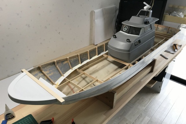 Shipyard Dwarf ラジコン模型船