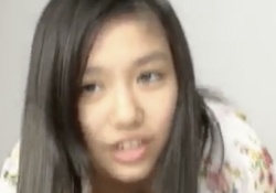 武元唯衣さん、前屈みで「見えて」いた