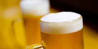 飲み会で気になっていた上司と隣の席で浮かれた私はハイペースでお酒を飲んでへべれけに。記憶が曖昧だけど盛大にやらかしてたっぽい…最悪だ…