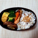 四日連続・職場で昼ごはん