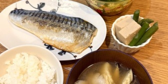 【ななし】ねるちゃん「おじさんたちに優しい胃もたれしないごはんだよ～」