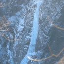 北杜市の財産・大武川一ノ沢大滝～170mの威容