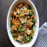 『豆苗とにんじんとちくわのめんつゆ和え【#お弁当 #お弁当おかず #簡単レシピ #時短料理 #レンチン #電子レンジ料理 #レシピ #おかず #節約レシピ #豆苗 #ちくわ #めんつゆ】【レシピ2284】』の画像