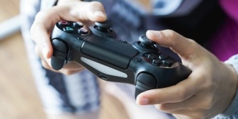 【旦那大好き】ゲームにマジになって、喧嘩してしまった…本当は仲良くやりたいのに…