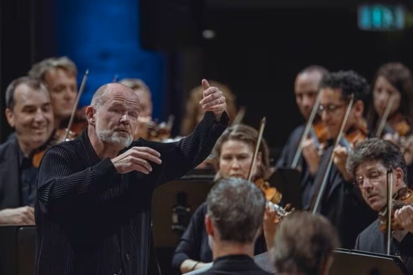 フランソワ＝グザヴィエ・ロト／SWR交響楽団シーズン・オープニング