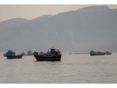 【速報】イラン軍、ホルムズ海峡封鎖