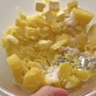 余った春巻きの皮で♪揚げずに簡単！パリパリスイートポテト春巻き