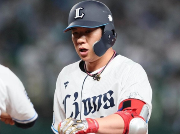 骨牙尾の尾、炭谷銀仁朗選手！