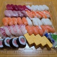 【朗報】コストコさん、こういうのでいいんだよって寿司を提供！！！そりゃ小僧寿し潰れるわ・・・
