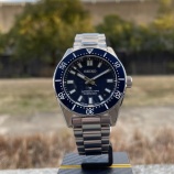 『SEIKO PROSPEX ネイビーカラーを纏ったダイバーズウオッチ』の画像