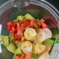 トマトとアボカド&小エビのハニーマスタード