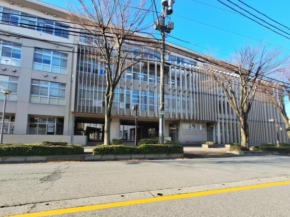 富山県初の県立夜間中学！富山市神通町『富山県立雄峰高等学校』内に『富山県立高志のあかり中学校（こしのあかり）』が設置予定！2027年4月開校予定。