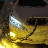 『【画像】EVさん、寒すぎて充電口が凍結されまくりSNSで阿鼻叫喚wwwwwwwwww』の画像