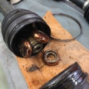 インナー側のベアリングが摩耗？