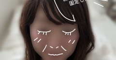前髪は涼しい顔で定位置をキープ