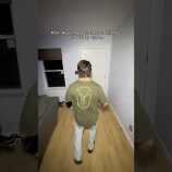 『陽キャな友達が遊びに来たときって陰キャな自分はついつい隠れちゃうよね』の画像