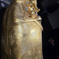 ミセスのハモリを覚えさせられる中年漫画家