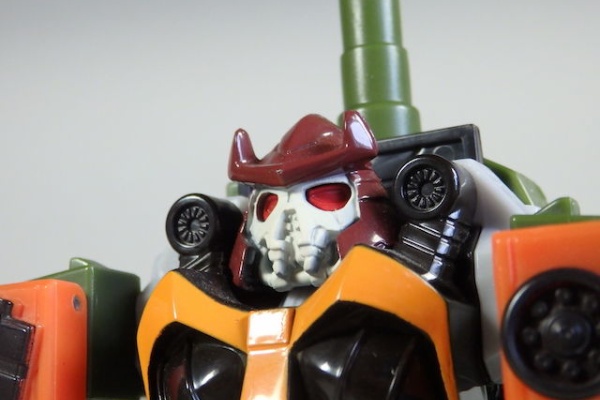 RD-20 NESTブラジオン トランスフォーマー リベンジ 劇場版2作目