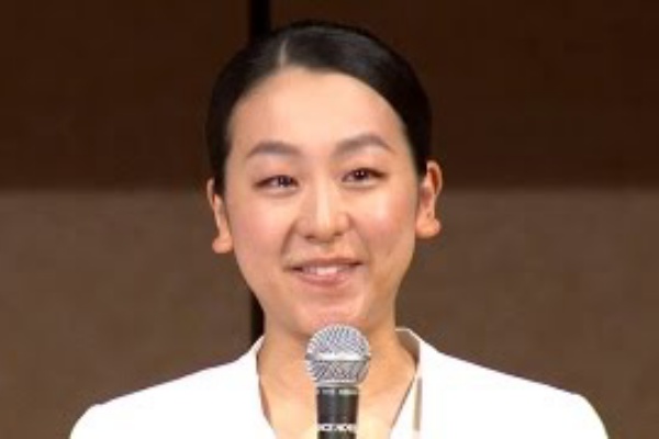 真央がいたからキムヨナが輝いた 浅田真央の引退会見を見た韓国人の温かい反応 旧 海外の反応 ディミヌート