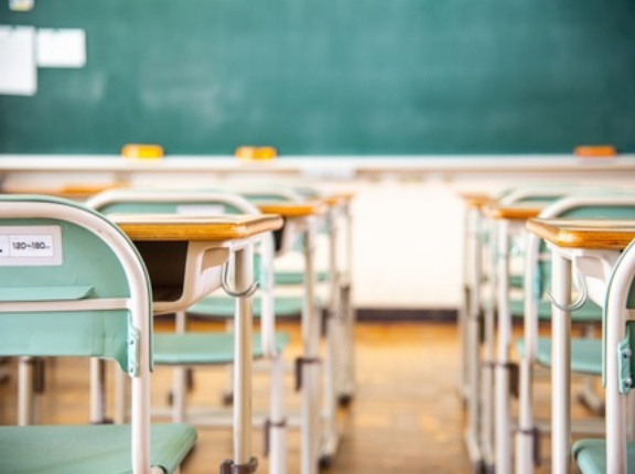 見抜けますか？　中学入試で“出題ミス”月の満ち欠けで明らかな間違い「合否に影響ない」