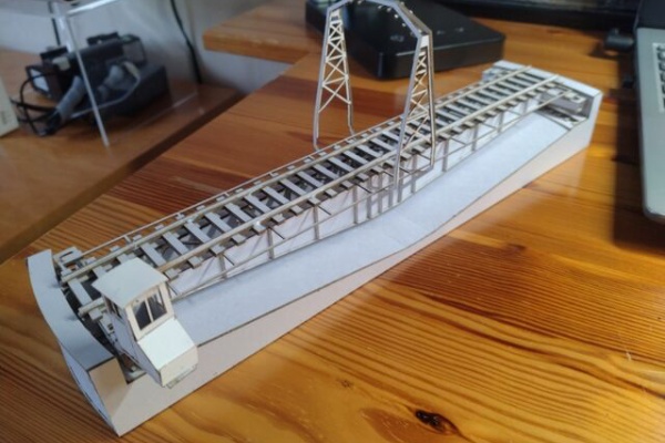 クローゼットの中の鉄道模型 - HOゲージ 線路・ストラクチャー関連