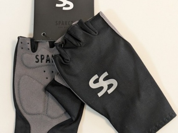 AliExpressのSPAKCTの激安グローブ購入！5ヶ月後の追記