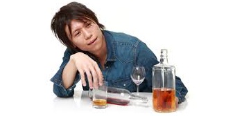 【修羅場】10年ぶりにSNSを通じて連絡がきた男と付き合ったら、すぐにプロポーズされ婚約したが、とんでもないヤバい男だった