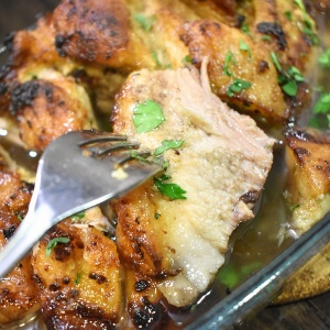 じっくり焼いて♪豚もも肉の赤ワイン焼き