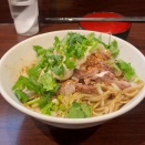 西早稲田「ピコピコポン」自家製ラー油の冷やし担々麺(辛さ控えめ) + 麺増し100g×2 + パクチー + 生姜 + 生卵