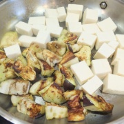 茄子・豆腐・ねぎの炒め煮