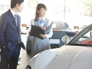 【爆笑】貯金無しで貧乏なのにマイカーローン組んで新車買う奴ｗｗｗｗｗｗｗｗｗ