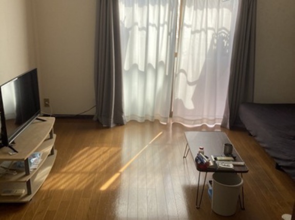 ワイが6年住んでる汚部屋の感想言ってけ