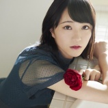『[イコラブ] HUSTLE PRESS編集長さん　衣織＆莉沙のサイン入りクリアファイルを抽選で1名様にプレゼント！〆切は明日1月25日（金）23:59【=LOVE(イコールラブ)】』の画像