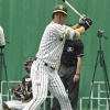 【東スポ】虎ドラ１・佐藤輝が他球団の「お手本」！？　清宮ら伸び悩む同世代の〝刺激〟となるか