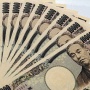 【速報】18歳以下への10万円給付が「年内に5万円&来春5万円クーポン」に