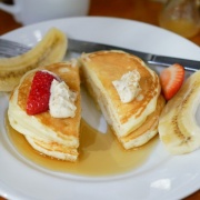 【横浜】J.S. PANCAKE CAFE マークイズみなとみらい店 カスタムサラダ＆パンケーキセット