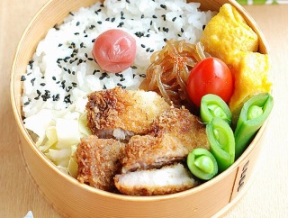 とんかつ弁当【モテ期】
