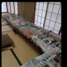 (ヽ´ん`) 「年に数回地元の児童館に大量の漫画を持ち込んでいる、ちびっ子達に来て欲しいから」