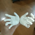 手