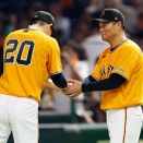 【朗報】巨人橋上監督代行、戸郷から初勝利のウイニングボールを貰う