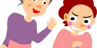 中2の時に担任（50）が保健室の先生（42）と結婚した。おめでたいことなのに私の母が「気持ち悪い！」と非難しまくりモンペになった