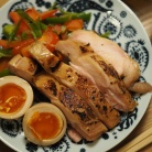 初めて作った鶏ももチャーシュー。新たな食感だった！