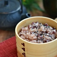 【簡単赤飯レシピ】炊飯器でらくらく♪お祝いのお膳にお赤飯の作り方