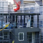 軽量鉄骨造の中古住宅を購入したワイ、冬寒く夏暑く咽び泣く